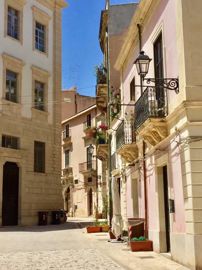 Suite La Piazza By Wonderful Italy Syracuse Exterior photo
